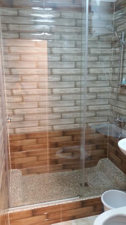 Apartments On Ahmetova 4 Almaty Ngoại thất bức ảnh